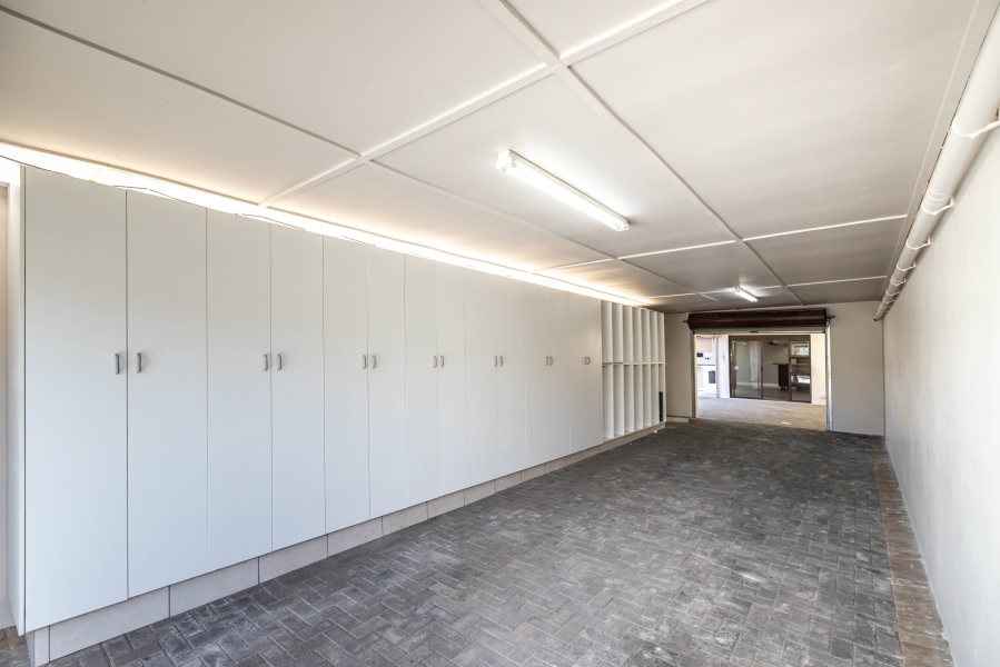 6 Bedroom Property for Sale in Dorchester Heights Eastern Cape